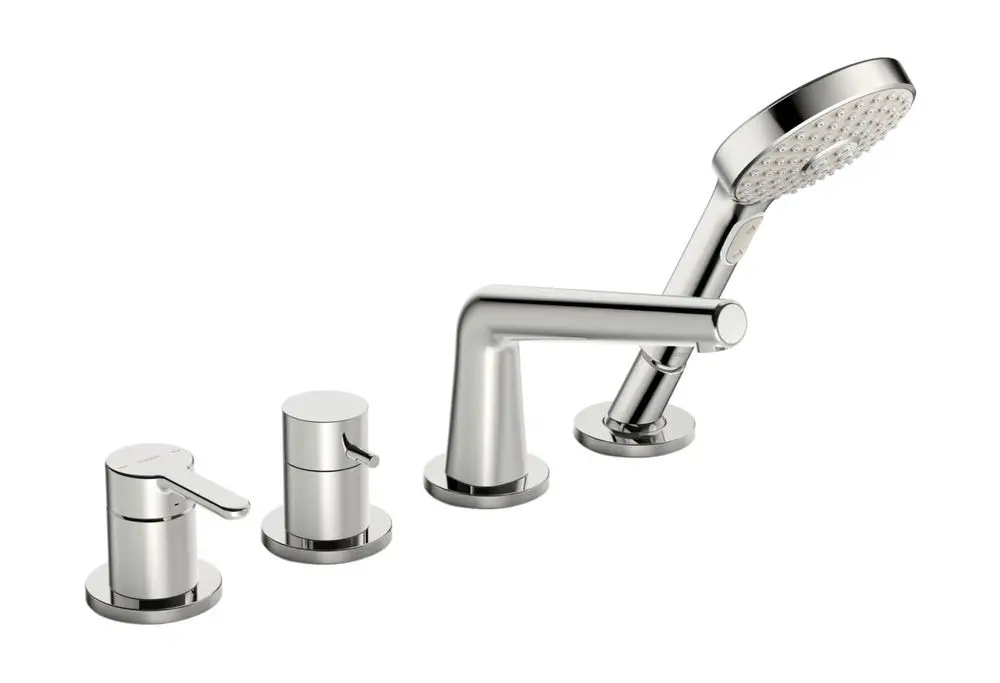 Chromfarbenes Hansadesigno-Armaturenset für Wanne und Dusche, bestehend aus einem Auslauf, einem Bedienhebel und einem Handbrausekopf, montiert auf runden Rosetten.